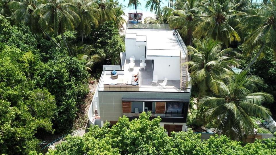 Unwind Dhigurah Hotel Dhigurah  Exterior photo