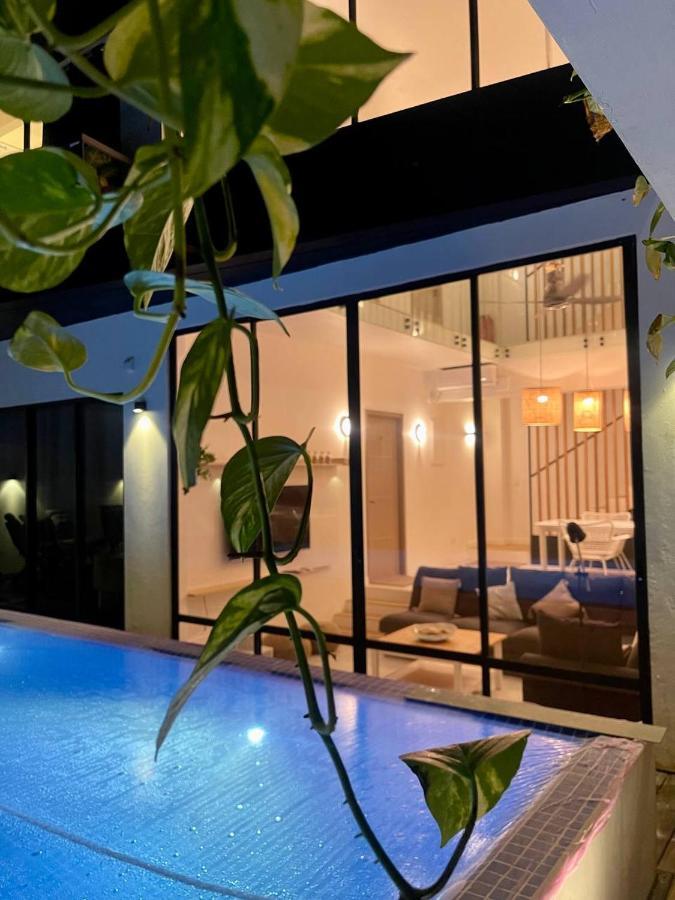 Unwind Dhigurah Hotel Dhigurah  Exterior photo